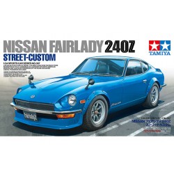 TAMIYA 24367 Nissan Fairlady 240Z Street Cust
